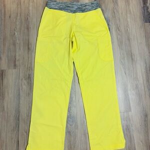 Neon Yellow Women’s Scrub Pants by butter-soft size small